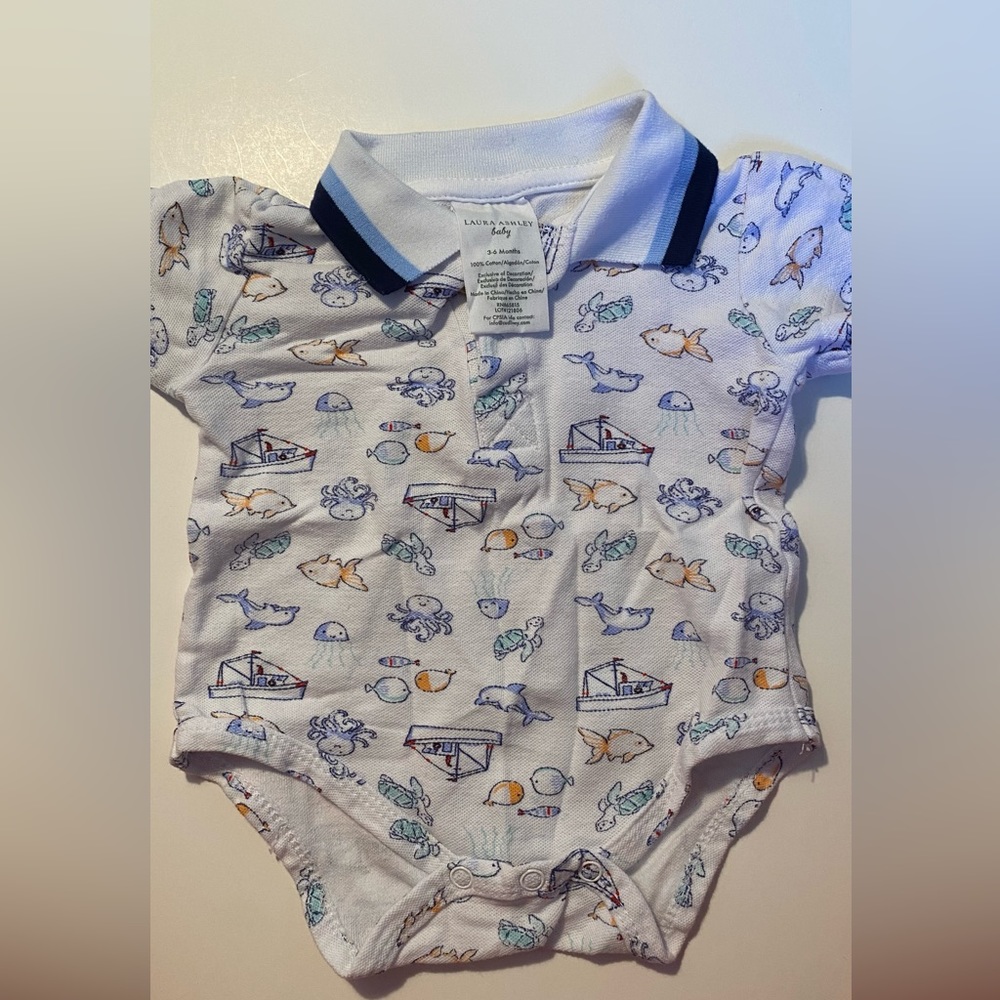 Baby onesie 3-6 months